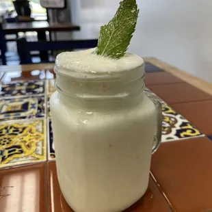 Pineapple shake