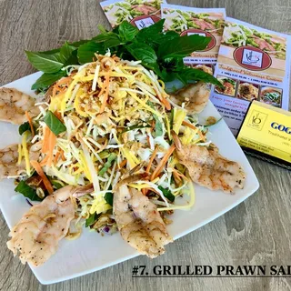 Grilled Prawn Mango Salad