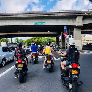 Cruzin Hawaii (IG @oneplusdestination)