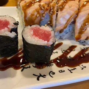 Salmon and Tuna roll