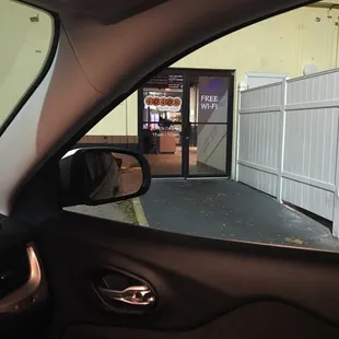 Open till ten?? Closed?
