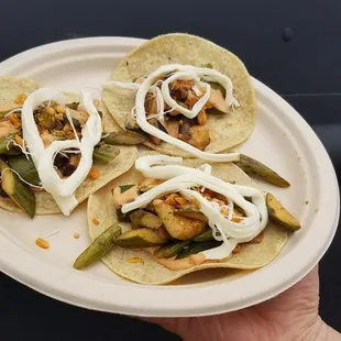 Mushroom veggie tacos