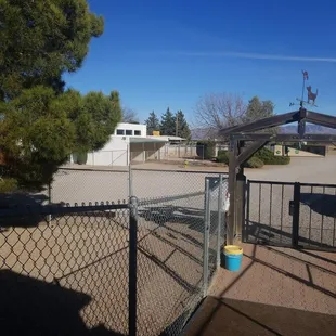 Dog grooming, overnight stays or do it yourself tubs available