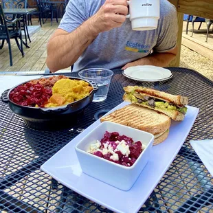 Bowl with beef, cabbage and beets. ***** Panini with portobello and avocado. *****