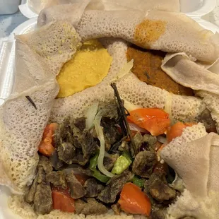 Nasty beef tibs! Why does the meat look gray? SMH