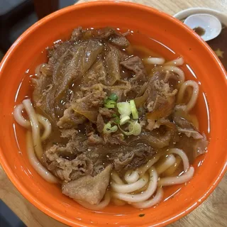 #L2. Braised Beef Noodle SoupDimsum ()