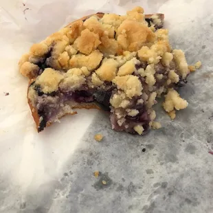 Blueberry  crumble