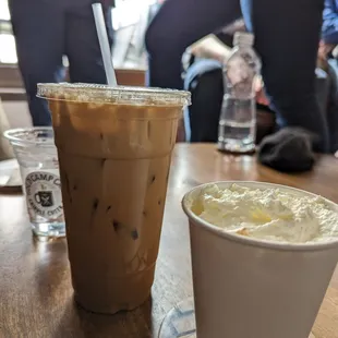 Iced caramel latte + espresso con panna