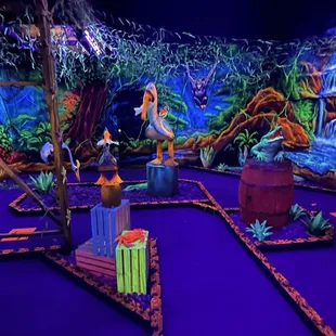 Indoor Mini Golf - Gold Country Lanes