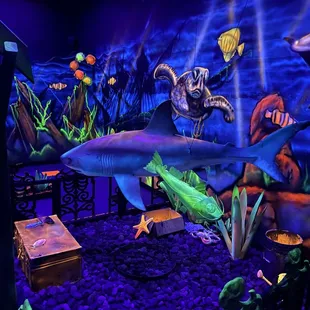 Indoor Mini Golf - Gold Country Lanes