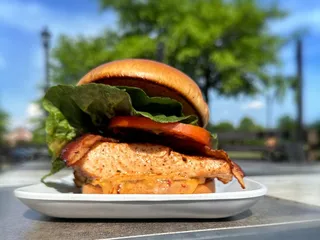 Revolution Golf And Grille