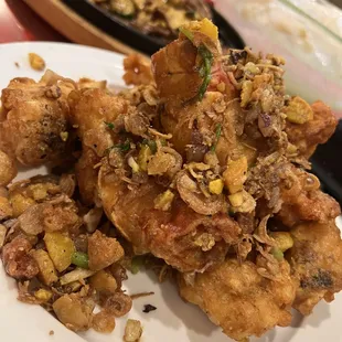 Salted egg deep fried king crab knuckles 
100%