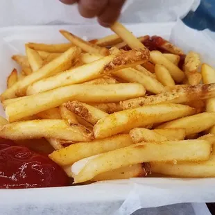 This is a side of fries!!