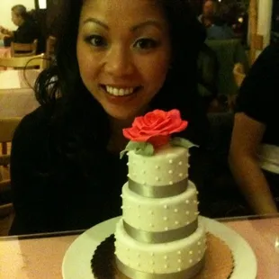 Alice&apos;s mini birthday cake