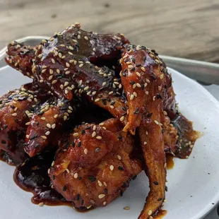 Spicy Sesame Crispy Wings