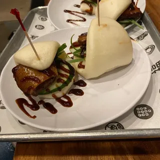 Peking Duck Bao