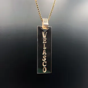 Custom name pendant in 14K