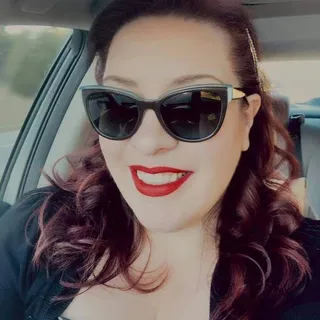 Jezz E.