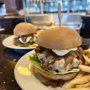 Bison Burger / Fig &amp; Brie Burger