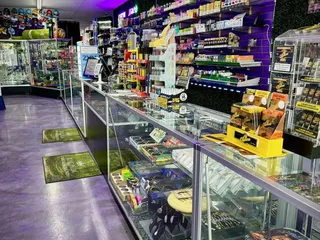 Wonderland Smoke Shop