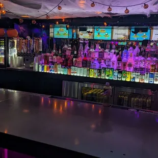 Full bar