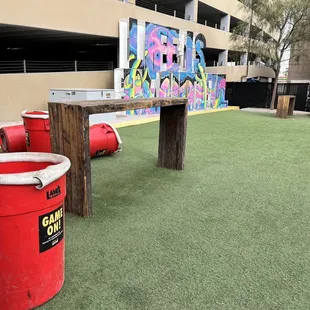 Giant beer pong
