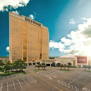 Gold Strike Exterior