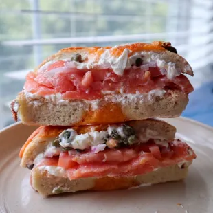 Nova Lox on Jalapeño Cheddar Bagel with Chive Cream Cheese @tiffhuangry