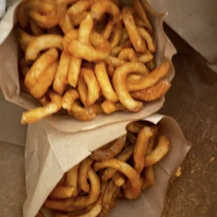 Curly fries