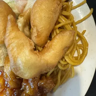 General Tso and Noodles
