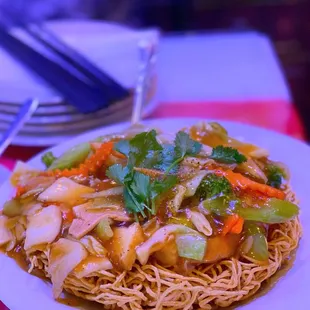 food, ramen and noodles