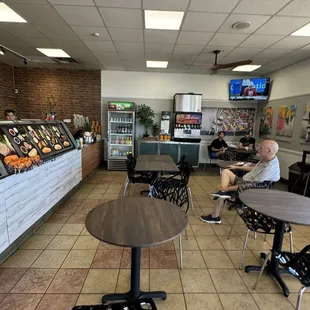 sushi and sashimi, interior