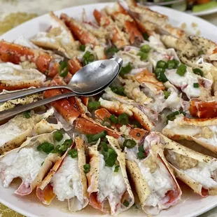 Steamed king crab legs