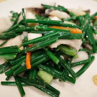 Stir-fried Daliang Black Fish Fillets with Chive Flowers  02/09/25