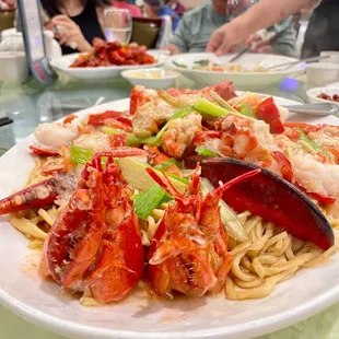 Lobster noodles