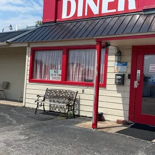 the front of a diner