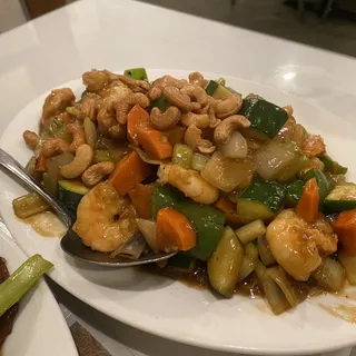 Almond Or Cashew Nut Prawns