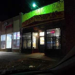 Golden Bowl Chop Suey on West McNichols is busy tonight