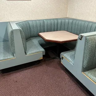 Plenty of booths but carry out only