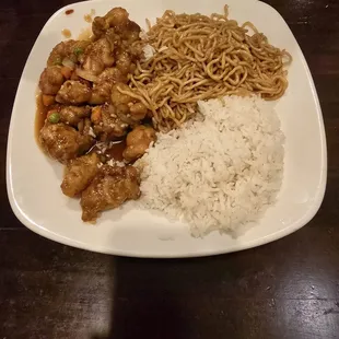 Garlic chicken, chow mein, with steam rice.