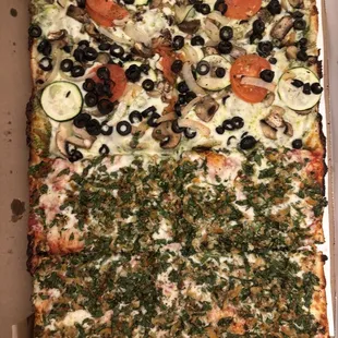 Large half clam half pesto veggie