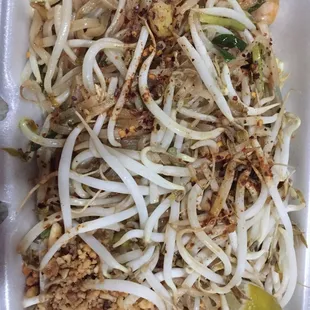 Pad Thai, add shrimp, medium. Huge portion!