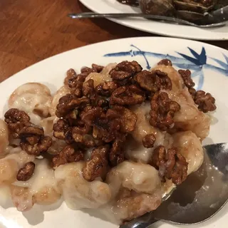 SHP04 Walnut Shrimp