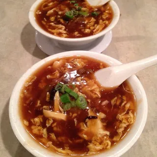 S02 Hot and Sour Soup