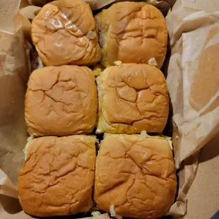6 pack of sliders