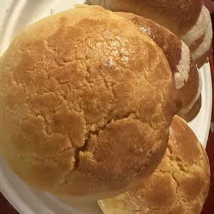 Yummy Buns , Fresh and Generous with Fillings