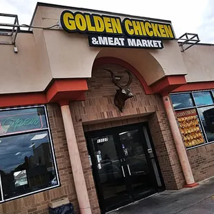 the front entrance of a restaurant