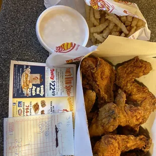 The Tom wow special. 10 pieces chicken, slaw, 1# fries and free breaded mushrooms.