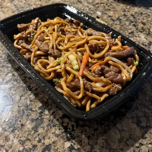 Beef Lo Mein
