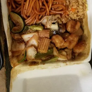 Shrimp chop suey with chow mein noodles and fried rice. This is from the lunch special.